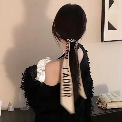 叫费德里柯多么奇怪